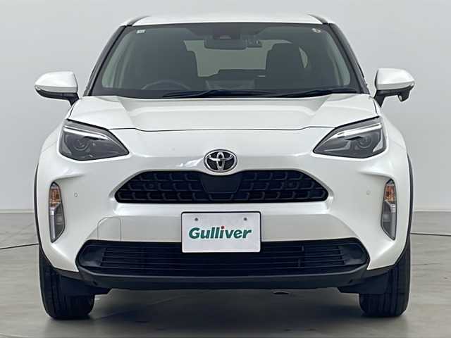 トヨタ ヤリスクロス G 道央・札幌 2020(令2)年 5.6万km ホワイトパールクリスタルシャイン ・4WD/・寒冷地仕様/・純正ディスプレイオーディオ&BT&CD&DVD&フルセグ&MiraCast/・トヨタセーフティセンス/・レーントレーシングアシスト/・プリクラッシュセーフティ/・ブラインドスポットモニター/・クリアランスソナー/・リアクロストラフィックアラート/・ロードサインアシスト/・バックカメラ/・レーダークルーズコントロール/・フロントワイパーデアイサー/・ミラーヒーター/・純正エンジンスターター/・社外ドライブレコーダー/・純正フロアマット/・ビルトインETC/・ステアリングスイッチ/・革巻きステアリング/・ダウンヒルアシストコントロール/・オートマチックハイビーム/・オートライト/・LEDヘッドライト/・ヘッドライトレベライザー/・DRIVEMODE/・SNOWMODE/・スマートキー/・スペアキー/・プッシュスタート/・純正16インチAW/・横滑り防止