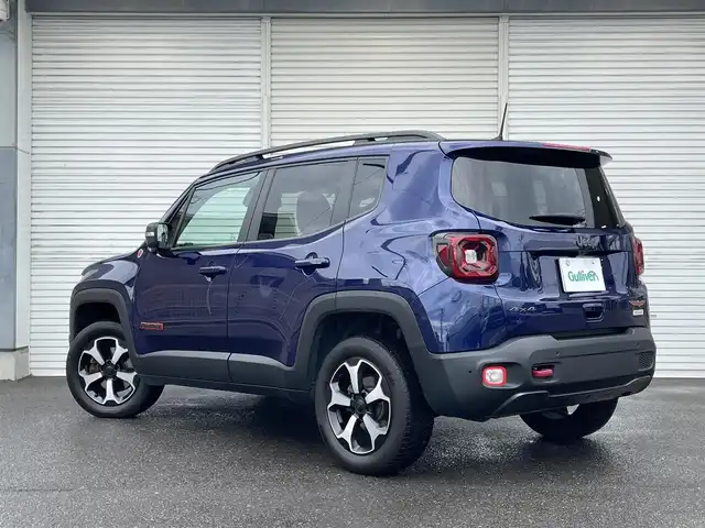 クライスラー・ジープ ジープ レネゲード トレイルホーク 福島県 2021(令3)年 6.4万km 青Ｍ ワンオーナー/4WD/純正メモリーナビ/AM/FM/BT/USB/AUX/フルセグTV/純正17インチAW(社外17AW＋冬タイヤ積込)/クルーズコントロール/リアクリアランスソナー/アイドリングストップ/バックカメラ/ルーフレール/プッシュスタート/オートライト/LEDヘッドライト/フォグ/リアフォグ/フロアマット/ETC 2.0