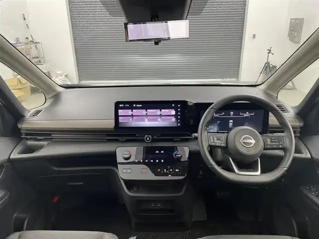 日産 セレナ e－パワー ハイウェイスター V 大分県 2023(令5)年 3.1万km プリズムホワイト 純正ナビ/【AM/FM/Bluetooth/AppleCaplay/AndroidCarPlay/HDM/フルセグTV】/プロパイロット/インテリジェントエマージェンシーブレーキ/踏み間違い衝突防止アシスト/アラウンドビューモニター/両側パワースライドドア/盗難防止イモビライザー/LEDヘッドライト/オートハイビーム/ワイヤレス充電パッド/両側ハンズフリーオートスライドドア/デジタルインナーミラー/リアオートエアコン/純正ETC/スペアキー1本/取扱説明書/保証書/点検記録簿
