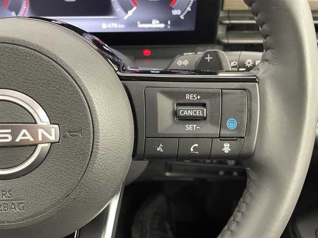 日産 セレナ e－パワー ハイウェイスター V 大分県 2023(令5)年 3.1万km プリズムホワイト 純正ナビ/【AM/FM/Bluetooth/AppleCaplay/AndroidCarPlay/HDM/フルセグTV】/プロパイロット/インテリジェントエマージェンシーブレーキ/踏み間違い衝突防止アシスト/アラウンドビューモニター/両側パワースライドドア/盗難防止イモビライザー/LEDヘッドライト/オートハイビーム/ワイヤレス充電パッド/両側ハンズフリーオートスライドドア/デジタルインナーミラー/リアオートエアコン/純正ETC/スペアキー1本/取扱説明書/保証書/点検記録簿