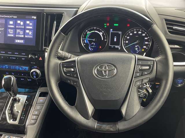 トヨタ アルファードハイブリット SR Cパッケージ 愛知県 2023(令5)年 0.8万km ホワイトパールクリスタルシャイン 純正９型ナビ/・Bluetooth/・USB/純正フリップダウンモニター/バックカメラ/ブラインドスポットモニター/シートヒーター/ベンチレーション/ステアリングヒーター/シートメモリー/パワーシート/衝突軽減ブレーキ/レーンキープアシスト/オートマチックハイビーム/ＥＴＣ２．０