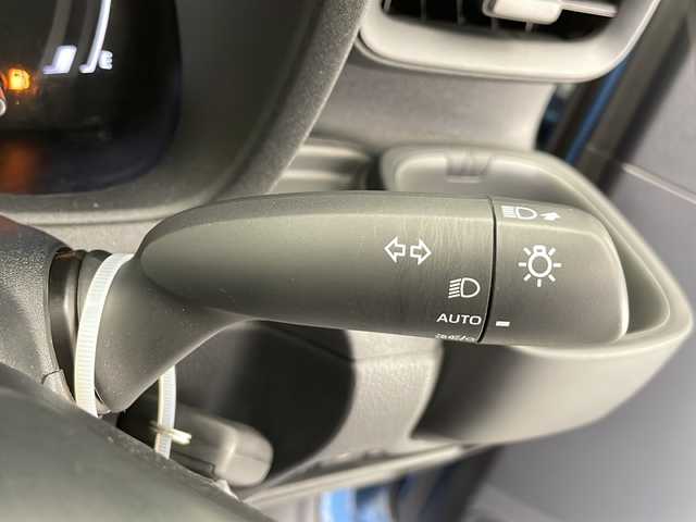 トヨタ シエンタ ハイブリッド Z 長野県 2024(令6)年 2.3万km グレイッシュブルー 4WD/トヨタセーフティセンス/両側パワースライドドア/純正ディスプレイオーディオ/追従式クルーズコントロール/純正ビルトインETC/Bluetooth/バックカメラ/ステアリングスイッチ/エンジンスターター/クリアランスソナー/車線逸脱警報/BSM/PCS/PDA/RCTA/PKSB/RSA/前後コーナーセンサー/電動格納ウインカーミラー/2列目サンシェード/USBポート/100V充電/デアイサー/シートリフター/ドアバイザー/プッシュスタート/スペアキー1本/スマートキー