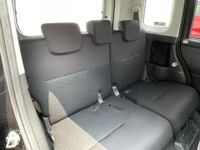 トヨタ タンク X S 埼玉県 2017(平29)年 5.8万km ブラックマイカメタリック (株)IDOMが運営する【じしゃロン鳩ヶ谷店】の自社ローン専用車両になりますこちらは現金またはオートローンご利用時の価格です。自社ローンご希望の方は別途その旨お申付け下さい/スマートアシスト2/・衝突回避支援ブレーキ機能/・衝突警報機能/・車線逸脱警報機能/・先行者発進お知らせ機能/コンフォートパッケージ/・D/N席シートヒーター/ワンオーナー/ＴＲＤエアロ/ルーフキャリア/純正ＳＤナビ/　(CD/SD/AUX/Bluetooth接続)/ワンセグＴＶ/バックカメラ/ビルドインＥＴＣ/シートヒーター/後席シェード/パワースライドドア