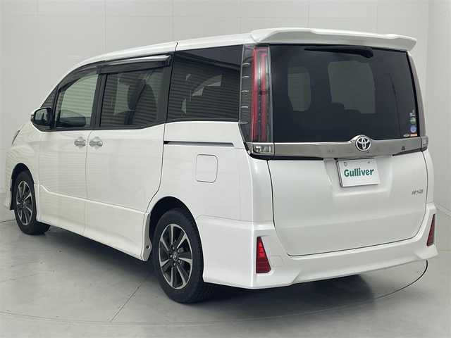 トヨタ ノア Si ダブルバイビー 茨城県 2018(平30)年 7.6万km ホワイトパールクリスタルシャイン 純正9型ナビ/バックカメラ/フルセグ/衝突被害軽減ブレーキ/車線逸脱抑制装置/クルーズコントロール/オートマチックハイビーム/クリアランスソナー/両側電動スライドドア/ETC/純正16インチAW/LEDヘッドライト/スマートキー