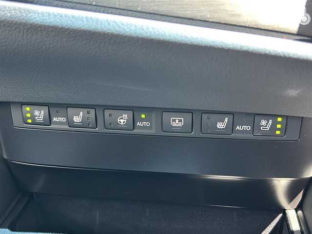 レクサス ＥＳ 300h バージョンL 福島県 2022(令4)年 0.5万km ソニッククォーツ サンルーフ/メーカーナビ/「AM/FM/フルセグTV/BT」/パノラミックビューモニター/パワートランク/セーフティセンス/3眼LEDオートヘッドライト/レザーシート/純正18インチアルミホイール/前後ドライブレコーダー/ビルトインETC2.0/フロントメモリー付きパワーシート/シートヒーター＆シートエアコン/ステアリングヒーター/パドルシフト/電動リアサンシェード/AC１００V/電動パーキング/オートホールド/キーレス