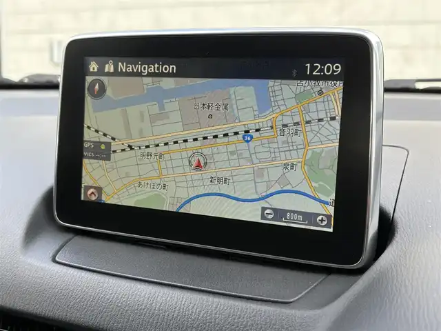 マツダ デミオ 13S 岩手県 2015(平27)年 5.6万km アークティックホワイト 禁煙車/４WD/スマートシティブレーキアシスト/MTモード付きAT/コーナーセンサー/横滑り防止装置/ヘッドライトレベライザー/純正ナビ/→Bluetooth/FM/AM/USB/ステアリングスイッチ/〇プッシュスタート/〇電動格納ミラー/〇ドアバイザー/〇フロアマット/〇シガーソケット/〇スマートキー