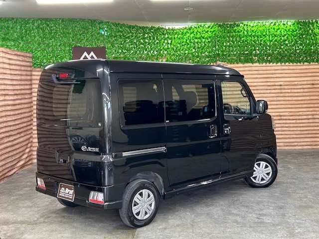 ダイハツ アトレー バン RS 道央・札幌 2022(令4)年 2.1万km ブラックマイカメタリック 【2507036305】/４ＷＤ　/衝突軽減ブレーキ　/ハイルーフ　/純正ディスプレイオーディオ　/Ｂｌｕｅｔｏｏｔｈ　/バックカメラ　/両側電動スライドドア　/ターボ　/レーダークルーズ　/コーナーセンサー　/ＬＥＤヘッドライト　/フォグＬＥＤ