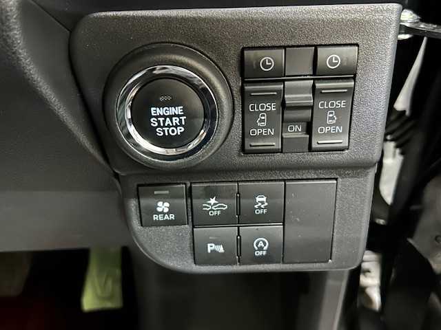 ダイハツ アトレー バン RS 道央・札幌 2022(令4)年 2.1万km ブラックマイカメタリック 【2507036305】/４ＷＤ　/衝突軽減ブレーキ　/ハイルーフ　/純正ディスプレイオーディオ　/Ｂｌｕｅｔｏｏｔｈ　/バックカメラ　/両側電動スライドドア　/ターボ　/レーダークルーズ　/コーナーセンサー　/ＬＥＤヘッドライト　/フォグＬＥＤ