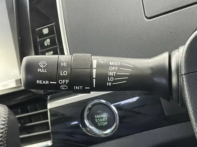 トヨタ エスティマ アエラス プレミアムエディション 埼玉県 2015(平27)年 4.7万km ホワイトパールクリスタルシャイン 純正ナビ　フリップダウンモニター　バックカメラ　ビルトインＥＴＣ　前後ドライブレコーダー　クルーズコントロール　両側パワースライドドア　純正アルミ　オートライト　ＨＩＤライト　スマートキー　地デジＴＶ