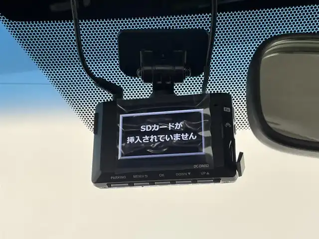 トヨタ エスティマ アエラス プレミアムエディション 埼玉県 2015(平27)年 4.7万km ホワイトパールクリスタルシャイン 純正ナビ　フリップダウンモニター　バックカメラ　ビルトインＥＴＣ　前後ドライブレコーダー　クルーズコントロール　両側パワースライドドア　純正アルミ　オートライト　ＨＩＤライト　スマートキー　地デジＴＶ