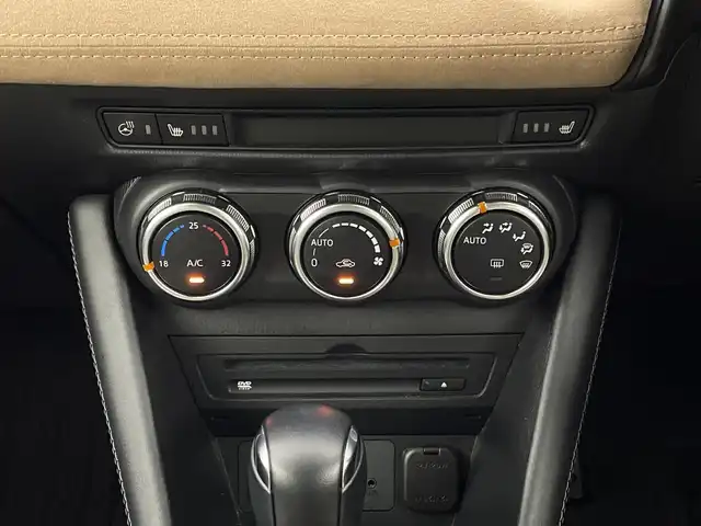 マツダ ＣＸ－３ 15S アーバンドレッサー 新潟県 2021(令3)年 5.1万km ソウルレッドクリスタルM ４ＷＤ/純正マツダコネクトナビ/フルセグ、ＣＤ、ＤＶＤ、ＢＴ/全周囲カメラ/LEDヘッドライト/ハーフレザーシート/前席パワーシート/アイドリングストップ/スタッドレス積み込み/ETC/パドルシフト/純正フロアマット/保証書、取説、スペアキー