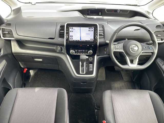 日産 セレナ ハイウェイスター Vセレクション 長野県 2018(平30)年 7.8万km ダイヤモンドブラック プロパイロット/純正９型ナビフルセグTV/全周囲カメラ/ドライブレコーダー/純正エンジンスターター/両側パワースライドドア/社外15インチアルミ/ETC/コーナーセンサー /ワンオーナー /保証書・取説/スペアキー