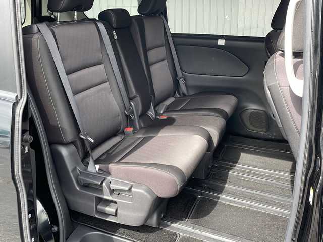 日産 セレナ ハイウェイスター Vセレクション 長野県 2018(平30)年 7.8万km ダイヤモンドブラック プロパイロット/純正９型ナビフルセグTV/全周囲カメラ/ドライブレコーダー/純正エンジンスターター/両側パワースライドドア/社外15インチアルミ/ETC/コーナーセンサー /ワンオーナー /保証書・取説/スペアキー