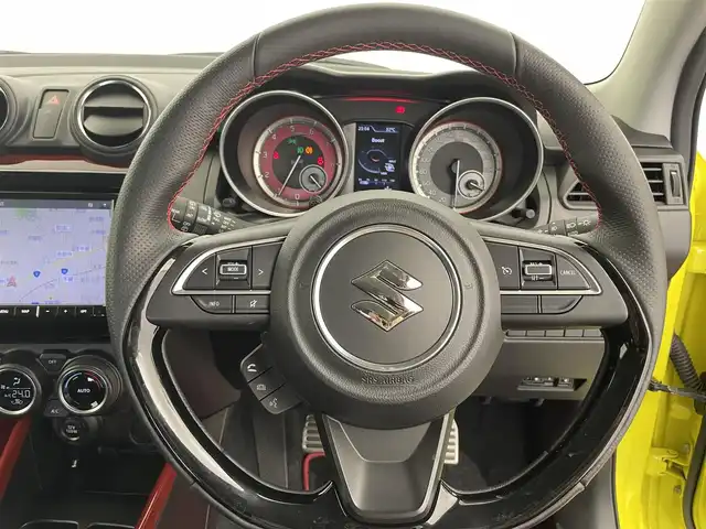 スズキ スイフト スポーツ 富山県 2023(令5)年 1.1万km チャンピオンイエロー 純正8型ナビ（AM/FM/CD/DVD/BT）/フルセグＴＶ/クルーズコントロール/純正前後ドライブレコーダー/純正エアロ/Ｄ席シートヒーター/プッシュスタート/スマートキー/ビルトインＥＴＣ/純正フロアマット/純正ドアバイザー/トノカバー/LEDヘッドライト/フォグランプ/オートライト