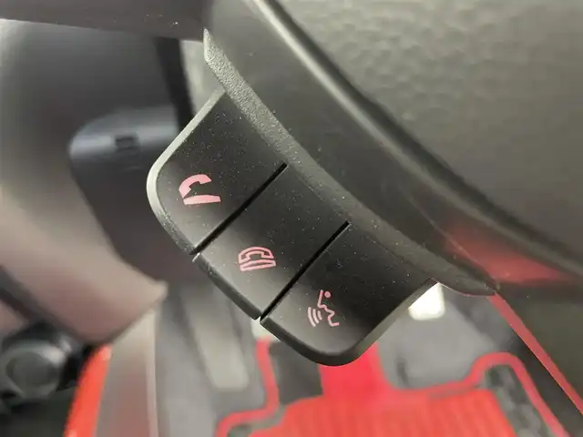 スズキ スイフト スポーツ 富山県 2023(令5)年 1.1万km チャンピオンイエロー 純正8型ナビ（AM/FM/CD/DVD/BT）/フルセグＴＶ/クルーズコントロール/純正前後ドライブレコーダー/純正エアロ/Ｄ席シートヒーター/プッシュスタート/スマートキー/ビルトインＥＴＣ/純正フロアマット/純正ドアバイザー/トノカバー/LEDヘッドライト/フォグランプ/オートライト