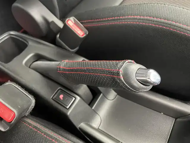 スズキ スイフト スポーツ 富山県 2023(令5)年 1.1万km チャンピオンイエロー 純正8型ナビ（AM/FM/CD/DVD/BT）/フルセグＴＶ/クルーズコントロール/純正前後ドライブレコーダー/純正エアロ/Ｄ席シートヒーター/プッシュスタート/スマートキー/ビルトインＥＴＣ/純正フロアマット/純正ドアバイザー/トノカバー/LEDヘッドライト/フォグランプ/オートライト