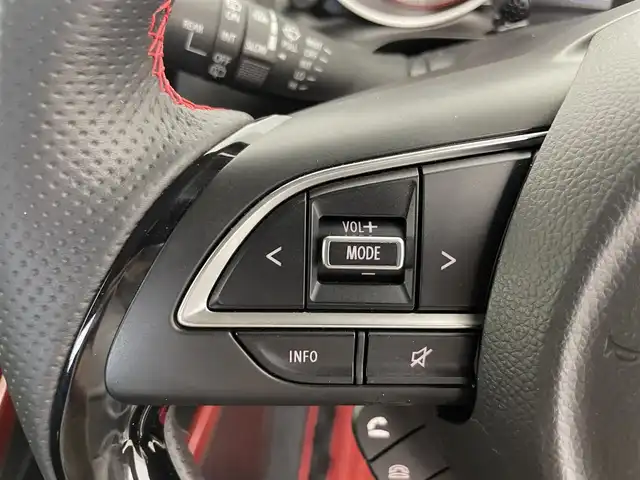 スズキ スイフト スポーツ 富山県 2023(令5)年 1.1万km チャンピオンイエロー 純正8型ナビ（AM/FM/CD/DVD/BT）/フルセグＴＶ/クルーズコントロール/純正前後ドライブレコーダー/純正エアロ/Ｄ席シートヒーター/プッシュスタート/スマートキー/ビルトインＥＴＣ/純正フロアマット/純正ドアバイザー/トノカバー/LEDヘッドライト/フォグランプ/オートライト