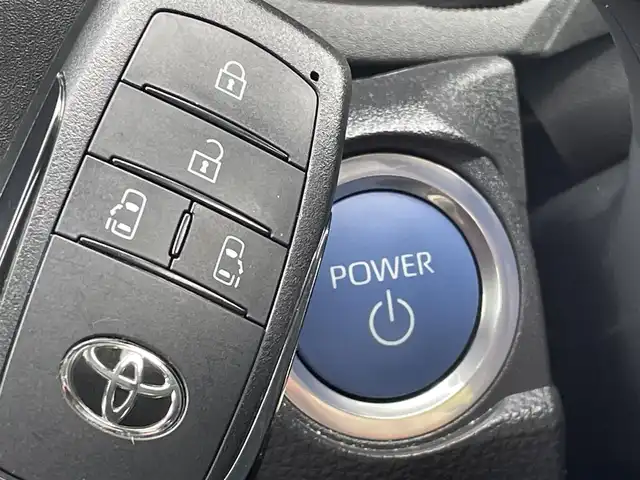 トヨタ シエンタ ハイブリッド Z 福岡県 2024(令6)年 1.5万km ブラック トヨタセーフティセンス/PCS/LDA/クリアランスソナー/純正１０．５インチＤＡナビ/フルセグTV/BT/AM/FM/Miracast/全周囲カメラ/両側パワースライドドア/ＢＳＭ/前席シートヒーター/ハンドルヒーター/純正ドラレコ/ＬＥＤオートライト/オートハイビーム/レーダークルーズコントロール/スマートキー/プッシュスタート/ロールサンシェード