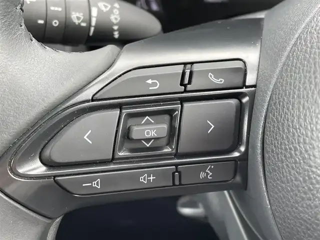 トヨタ シエンタ ハイブリッド Z 福岡県 2024(令6)年 1.5万km ブラック トヨタセーフティセンス/PCS/LDA/クリアランスソナー/純正１０．５インチＤＡナビ/フルセグTV/BT/AM/FM/Miracast/全周囲カメラ/両側パワースライドドア/ＢＳＭ/前席シートヒーター/ハンドルヒーター/純正ドラレコ/ＬＥＤオートライト/オートハイビーム/レーダークルーズコントロール/スマートキー/プッシュスタート/ロールサンシェード