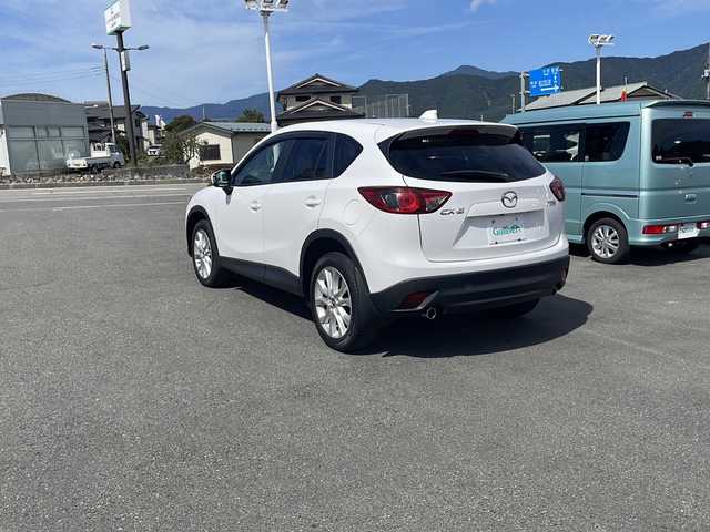 マツダ ＣＸ－５ XD 山梨県 2012(平24)年 4万km クリスタルホワイトパールマイカ ４WD/純正ナビ　/フルセグ　/ＥＴＣ　/バックカメラ　/サイドカメラ　/スマートキー　/デュアルエアコン　/オートライト　/ＨＩＤヘッドライト　/ＡＢＳ　/盗難防止装置　/横滑り防止　/ステリングスイッチ