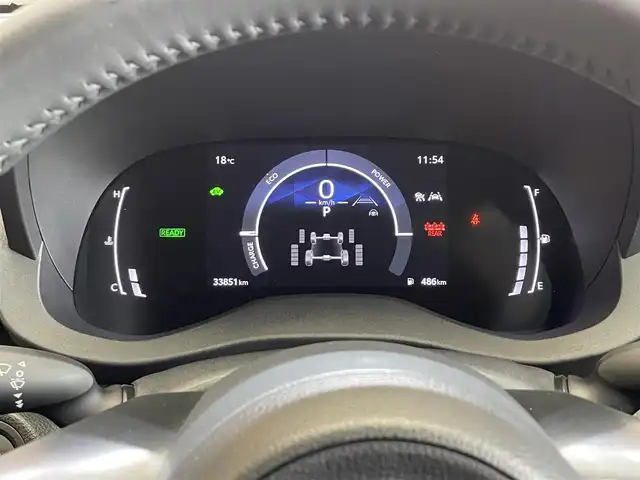 トヨタ ヤリス ハイブリッド Z 岩手県 2024(令6)年 3.4万km グレーⅡ ブラック(202)×マッシブグレー(1L6)M22/４WD/パノラミックビューモニター/寒冷地仕様/トヨタセーフティセンス/プリクラッシュセーフティ/レーダークルーズコントロール/レーントレーシングアシスト/オートマチックハイビーム/クリアランスソナー/リアクロストラフィックアラート/ロードサインアシスト/シートヒーター/ステアリングヒーター/AC100V1500Wアクセサリーコンセント/純正ディスプレイオーディオ/ナビ機能/フルセグTV/ETC2.0/LEDヘッドランプ/LEDフォグランプ/ワイパーデアイサー/純正１６インチアルミホイール