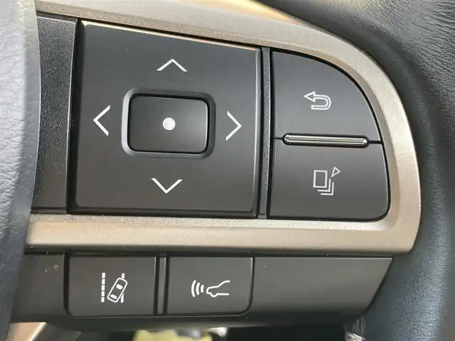 レクサス ＲＸ 450h 和歌山県 2019(令1)年 2.2万km ソニッククォーツ サンルーフ/純正12.3インチナビ/フルセグTV/パノラミックビューモニター/レクサスセーフティーセンス/プリクラッシュセーフティー/レーダークルーズコントロール/ヘッドアップディスプレイ/ブラインドスポットモニター/全席シートヒーター/前席シートエアベンチレーション/ステアリングヒーター/純正18インチアルミホイール/電動リアゲート/純正フロアマット/ビルトインETC2.0/カードキー/ポジションメモリー/LEDヘッドライト/オートライト/オートマチックハイビーム