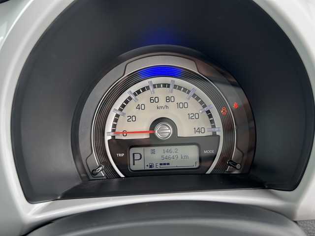 スズキ ハスラー G 福島県 2015(平27)年 5.5万km クリスタルホワイトパール/ブラック2トーン 4WD ナビ CD再生 USB接続 衝突軽減ブレーキ シートヒーター ETC アイドリングストップ 横滑り防止装置 スマートキー 純正スチールホイール ダウンヒルアシスト エンジンプッシュスタート