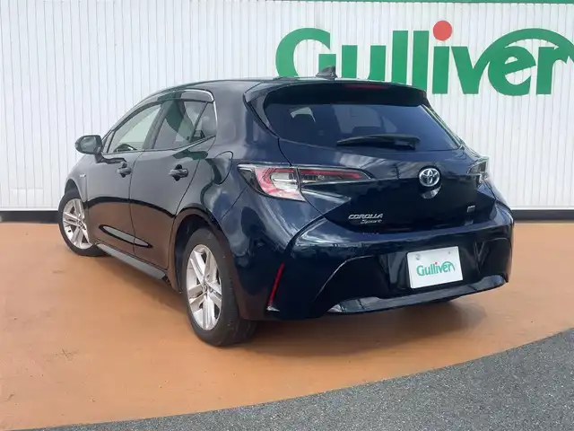トヨタ カローラ スポーツ ハイブリッドG 三重県 2019(令1)年 6.7万km ブラッキッシュアゲハガラスフレーク 純正9インチメモリナビ（NSZT-Y68T)/　＊フルセグテレビ/Bluetooth/FM/AM/バックカメラ/セーフティセンス/3灯式LEDヘッドランプ/オートライト/ボディ同色電動格納ドアミラー/205/55R16タイヤ/　＊16インチアルミホイール/革巻きステアリングホイール/左右独立温度調整オートエアコン/ブラックファブリックシート/スポーツシート/スマートエントリー/プッシュスタート