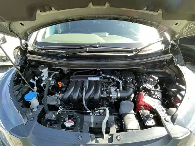 ホンダ フリード G ホンダセンシング 岐阜県 2019(令1)年 0.7万km プレミアムスパークルブラックパール ワンオーナー/4WD/社外SDナビ/【Bluetooth．CD.DVD.AM/FM．TV.AUX】/両側パワースライドドア/衝突軽減ブレーキ/レーンキープアシスト/バックカメラ/クルーズコントロール/シートヒーター/スマートキー/LEDヘッドライト・オート機能付き/ウォークスルー/ETC/ドライブレコーダー/純正フロアマット/ドアバイザー/ウィンカーミラー/アイドリングストップ/スペアキー/保証書/取扱説明書