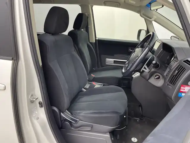 三菱 デリカＤ：５ D－Power package 新潟県 2017(平29)年 7.2万km ウォームホワイトパール 両側パワースライドドア/ＡＬＰＩＮＥ９インチナビ　/Bluetooth・USB・CD・DVD・Blu-ray/バックカメラ　/フルセグ　/Ｄ席パワーシート　/前席シートヒーター　/後方ドライブレコーダー（DC-DR401）/ＬＥＤオートライト　/衝突被害軽減システム　/４ＷＤ/純正ＥＴＣ　/純正１８インチＡＷ/純正フロアマット/スペアキー