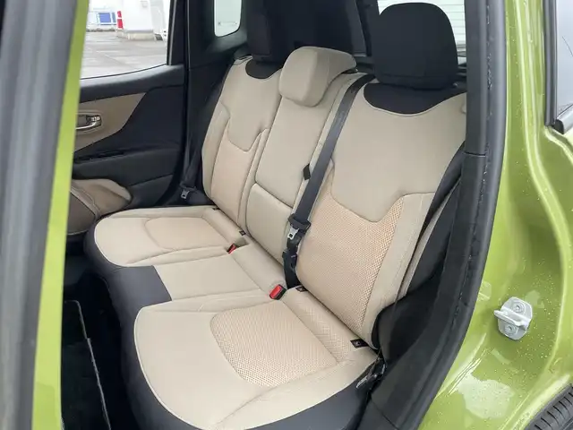 クライスラー・ジープ ジープ レネゲード 75thアニバーサリーE 東京都 2016(平28)年 3.7万km 緑 80台限定車/ワンオーナー/記録簿有（H30/R1/R3/R5/R7）/ALPINEナビ/フルセグTV/バックモニター/パワーシート/シートヒーター/ハンドルヒーター/HIDヘッドライト/ETC