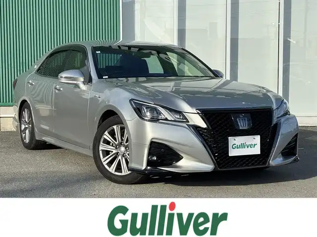 トヨタ クラウン ハイブリッド アスリートSJ-フロンティアLTD 福岡県 2018(平30)年 8.3万km プレシャスシルバー ワンオーナー/セーフティセンス/純正エアロ（F/R)/メーカーナビ/（BT/フルセグ/AM/FM/SD/SDREC/DISC)/Bカメラ/レーダークルーズコントロール/LEDヘッドライト/オートライト/ハーフレザーシート/DN席パワーシート/DN席シートヒーター/ステアリングヒーター/ステアリングスイッチ/チルトステアリング/純正17インチAW/ドライブレコーダー/USB入力端子/ISOFIX/横滑り防止装置/コーナーセンサー/レーンキープアシスト/盗難防止装置/衝突被害軽減システム/スマートキー/ETC/保証書