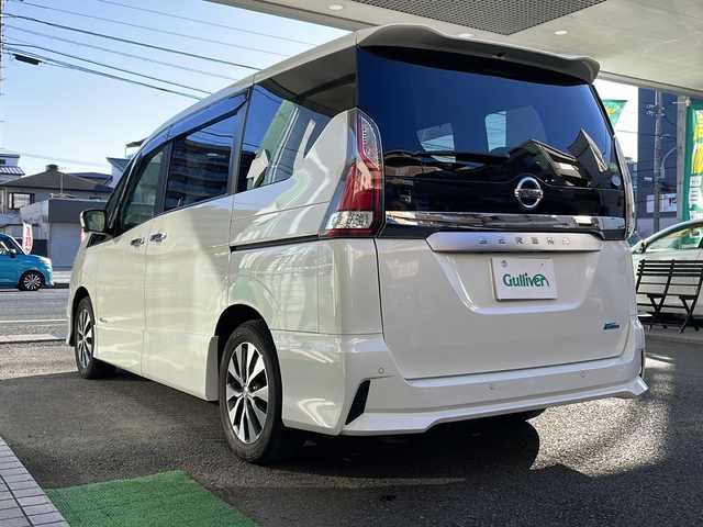 日産 セレナ ハイウェイスター Vセレクション 高知県 2018(平30)年 6.2万km ブリリアントホワイトパール 純正９インチナビ/・Ｂｌｕｅｔｏｏｔｈオーディオ/・フルセグＴＶ/・ＣＤ／ＤＶＤ/・バックカメラ/全方位モニター/プロパイロット/パーキングアシスト/ＥＴＣ/ドラレコ/両側パワースライドドア/衝突被害軽減ブレーキ/コーナーセンサー/LEDヘッドライト/オートライト/純正16インチアルミホイール/純正フロアマット/センターコンソール/サンバイザー/スペアキー