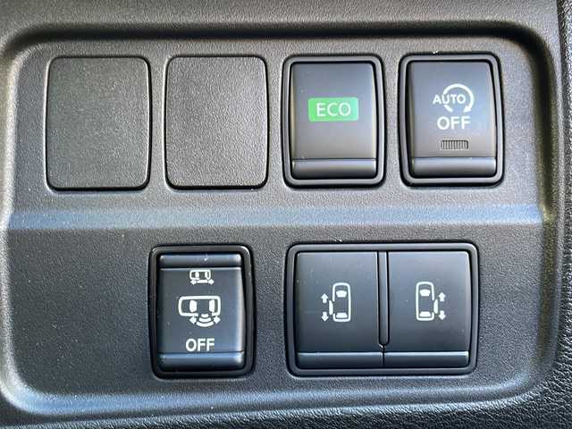 日産 セレナ ハイウェイスター Vセレクション 高知県 2018(平30)年 6.2万km ブリリアントホワイトパール 純正９インチナビ/・Ｂｌｕｅｔｏｏｔｈオーディオ/・フルセグＴＶ/・ＣＤ／ＤＶＤ/・バックカメラ/全方位モニター/プロパイロット/パーキングアシスト/ＥＴＣ/ドラレコ/両側パワースライドドア/衝突被害軽減ブレーキ/コーナーセンサー/LEDヘッドライト/オートライト/純正16インチアルミホイール/純正フロアマット/センターコンソール/サンバイザー/スペアキー