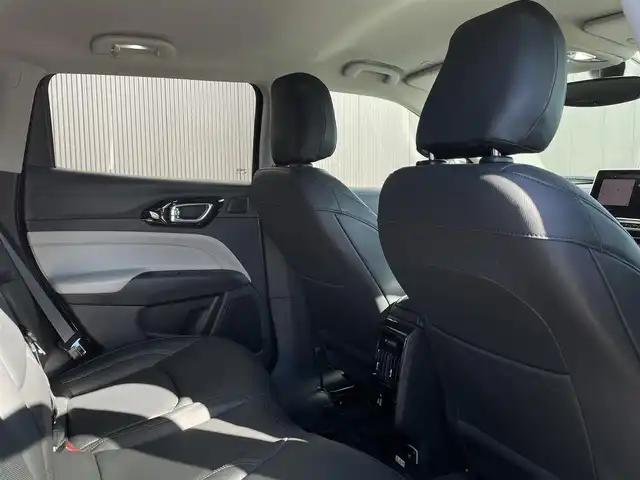 クライスラー・ジープ ジープ コンパス リミテッド 長野県 2021(令3)年 4.5万km 黒 ワンオーナー　/ブラックレザーシート　/ＡＬＰＩＮＥサウンド　/ナビ（ＦＭ／ＡＭ／ＴＶ／ＢＴ）　/ＡＣＣ　/ＬＫＡ　/ＢＳＭ　/Ｐアシスト　/３６０°カメラ　/Ｃａｒｐｌａｙ／Ａｎｄｒｏｉｄ　/ステアリングヒーター /PWBドア/ LEDヘッドライト＆フォグ /コーナーセンサー /ルーフレール /100Vソケット /USB /ダウンヒルアシスト /オートホールド /ETC2.0  /プッシュスタート