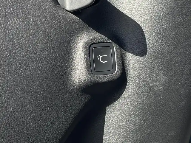 クライスラー・ジープ ジープ コンパス リミテッド 長野県 2021(令3)年 4.5万km 黒 ワンオーナー　/ブラックレザーシート　/ＡＬＰＩＮＥサウンド　/ナビ（ＦＭ／ＡＭ／ＴＶ／ＢＴ）　/ＡＣＣ　/ＬＫＡ　/ＢＳＭ　/Ｐアシスト　/３６０°カメラ　/Ｃａｒｐｌａｙ／Ａｎｄｒｏｉｄ　/ステアリングヒーター /PWBドア/ LEDヘッドライト＆フォグ /コーナーセンサー /ルーフレール /100Vソケット /USB /ダウンヒルアシスト /オートホールド /ETC2.0  /プッシュスタート