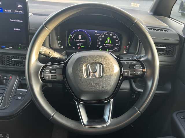 ホンダ ステップワゴン スパーダ eHEV 三重県 2022(令4)年 5万km プラチナホワイトパール 純正１１．４型ナビ/純正１５型後席モニター　/ＢＳＭ/純正ドラレコ/ＡｐｐｌｅＣａｒＰｌａｙ/ＡｎｄｒｏｉｄＡｕｔｏ/シートヒーター/スペアキー/レーンキープアシスト/パドルシフト/シートヒーター/踏み間違い防止システム/禁煙車