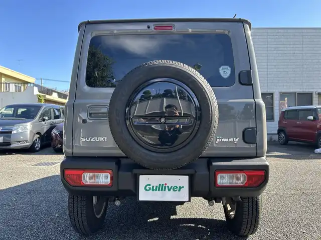 スズキ ジムニー XC 東京都 2021(令3)年 5.4万km ミディアムグレー ワンオーナー/純正OP8インチナビ（CN-RZ866）/・Bluetoothオーディオ/USBオーディオ/・フルセグTV/DVD/バックカメラ/セーフティサポート/クルーズコントロール/LEDヘッドランプ/オートライト/シートヒーター（前席）/ビルトインETC/取扱説明書/保証書/スペアキー1本