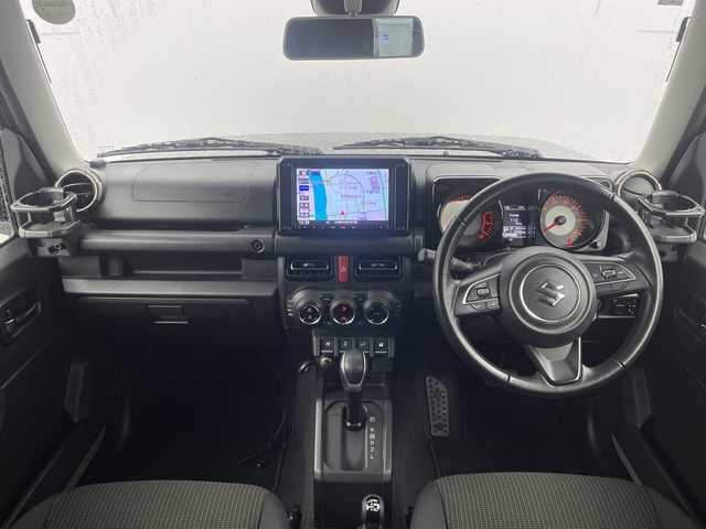 スズキ ジムニー XC 大分県 2021(令3)年 5.4万km ミディアムグレー ワンオーナー/純正OP8インチナビ（CN-RZ866）/・Bluetoothオーディオ/USBオーディオ/・フルセグTV/DVD/バックカメラ/セーフティサポート/クルーズコントロール/LEDヘッドランプ/オートライト/シートヒーター（前席）/ビルトインETC/取扱説明書/保証書/スペアキー1本