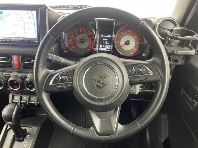 スズキ ジムニー XC 大分県 2021(令3)年 5.4万km ミディアムグレー ワンオーナー/純正OP8インチナビ（CN-RZ866）/・Bluetoothオーディオ/USBオーディオ/・フルセグTV/DVD/バックカメラ/セーフティサポート/クルーズコントロール/LEDヘッドランプ/オートライト/シートヒーター（前席）/ビルトインETC/取扱説明書/保証書/スペアキー1本