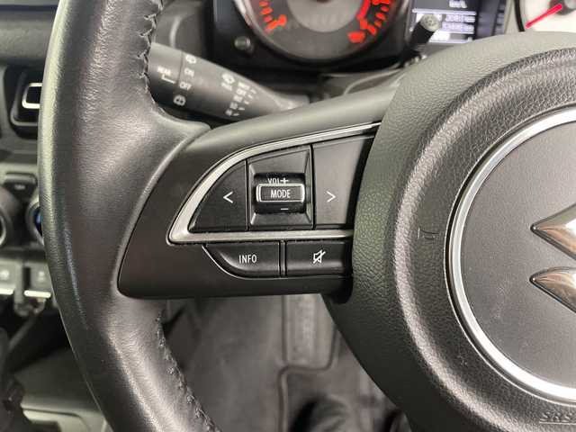 スズキ ジムニー XC 大分県 2021(令3)年 5.4万km ミディアムグレー ワンオーナー/純正OP8インチナビ（CN-RZ866）/・Bluetoothオーディオ/USBオーディオ/・フルセグTV/DVD/バックカメラ/セーフティサポート/クルーズコントロール/LEDヘッドランプ/オートライト/シートヒーター（前席）/ビルトインETC/取扱説明書/保証書/スペアキー1本