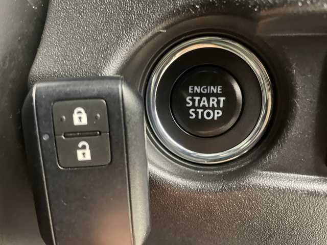 スズキ ジムニー XC 大分県 2021(令3)年 5.4万km ミディアムグレー ワンオーナー/純正OP8インチナビ（CN-RZ866）/・Bluetoothオーディオ/USBオーディオ/・フルセグTV/DVD/バックカメラ/セーフティサポート/クルーズコントロール/LEDヘッドランプ/オートライト/シートヒーター（前席）/ビルトインETC/取扱説明書/保証書/スペアキー1本