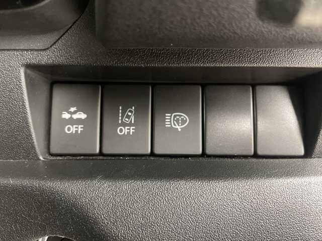 スズキ ジムニー XC 大分県 2021(令3)年 5.4万km ミディアムグレー ワンオーナー/純正OP8インチナビ（CN-RZ866）/・Bluetoothオーディオ/USBオーディオ/・フルセグTV/DVD/バックカメラ/セーフティサポート/クルーズコントロール/LEDヘッドランプ/オートライト/シートヒーター（前席）/ビルトインETC/取扱説明書/保証書/スペアキー1本