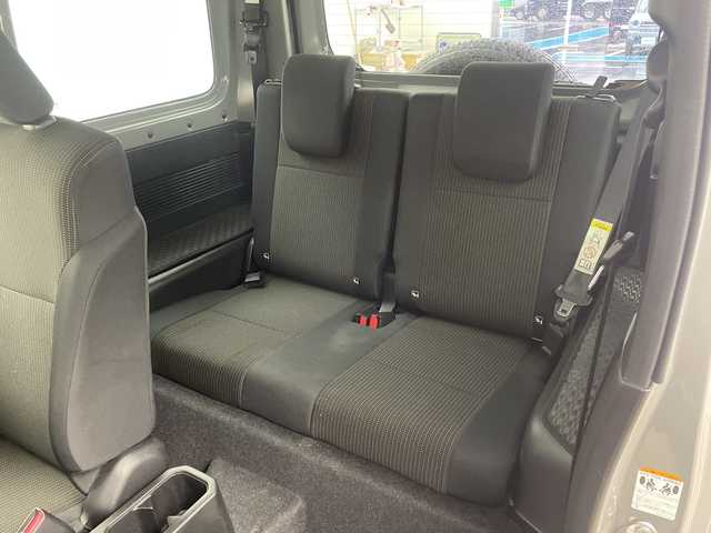 スズキ ジムニー XC 大分県 2021(令3)年 5.4万km ミディアムグレー ワンオーナー/純正OP8インチナビ（CN-RZ866）/・Bluetoothオーディオ/USBオーディオ/・フルセグTV/DVD/バックカメラ/セーフティサポート/クルーズコントロール/LEDヘッドランプ/オートライト/シートヒーター（前席）/ビルトインETC/取扱説明書/保証書/スペアキー1本