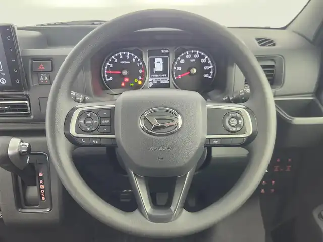 ダイハツ アトレー バン RS 愛知県 2025(令7)年 0.4万km オフビートカーキM 純正9インチディスプレイオーディオ/バックカメラ/AppleCarPlay/AndroidAuto/スマートアシスト/衝突被害軽減ブレーキ/レーダークルーズコントロール/横滑り防止装置/コーナーセンサー/レーンキープアシスト/オートライト/オートマチックハイビーム/LEDヘッドライト/LEDフォグライト/両側電動スライドドア/HDMI接続/純正フロアマット/プッシュスタート/スマートキー/スペアキー