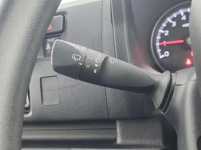 ダイハツ アトレー バン RS 愛知県 2025(令7)年 0.4万km オフビートカーキM 純正9インチディスプレイオーディオ/バックカメラ/AppleCarPlay/AndroidAuto/スマートアシスト/衝突被害軽減ブレーキ/レーダークルーズコントロール/横滑り防止装置/コーナーセンサー/レーンキープアシスト/オートライト/オートマチックハイビーム/LEDヘッドライト/LEDフォグライト/両側電動スライドドア/HDMI接続/純正フロアマット/プッシュスタート/スマートキー/スペアキー