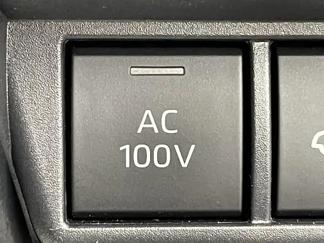 トヨタ プリウス Z 兵庫県 2024(令6)年 1.7万km グレー 純正１２．３インチディスプレイオーディオ/追従クルコン/前方ドラレコ/１９インチＡＷ/デジタルインナミラー/パノラマビュー/パワーバックドア　/ＢＴ/ＴｙｐｅＣ接続/レザー/オートハイビーム/ビルトインETC2.0/フルセグ/AC100V/D+N席シートヒーター/エアシート/ステアリングヒーター/ヘッドライトレベロイザ/ワイヤレス充電