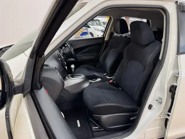 日産 ジューク 15RX 群馬県 2014(平26)年 6.5万km ブリリアントホワイトパール 純正ナビ/　フルセグ/BT/CD/DVD/アラウンドビューモニター/プッシュスタート/スマートキー/前後ドライブレコーダー/ETC/アイドリングストップ/オートライト/純正フロアマット/フォグランプ