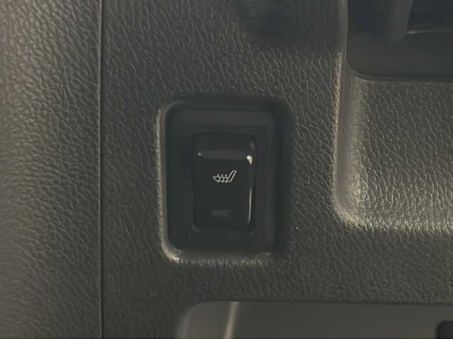 三菱 ｅＫスペース カスタムG 秋田県 2014(平26)年 6.6万km アメジストブラック 4WD/KENWOODメモリナビ　/　　CD/DVD/BT/フルセグTV/バックカメラ　/両側パワースライドドア　/HIDヘッドライト　/フォグランプ　/シートヒーター　/純正14インチアルミホイール　/アイドリングストップ　/横滑り防止装置　/リアサンシェード/オートエアコン/スマートキー