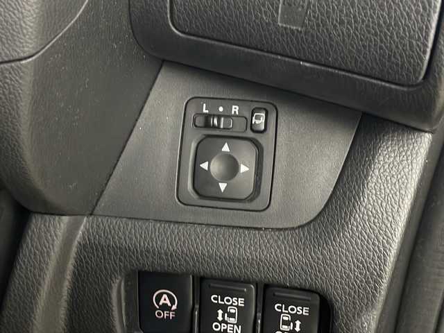 三菱 ｅＫスペース カスタムG 秋田県 2014(平26)年 6.6万km アメジストブラック 4WD/KENWOODメモリナビ　/　　CD/DVD/BT/フルセグTV/バックカメラ　/両側パワースライドドア　/HIDヘッドライト　/フォグランプ　/シートヒーター　/純正14インチアルミホイール　/アイドリングストップ　/横滑り防止装置　/リアサンシェード/オートエアコン/スマートキー